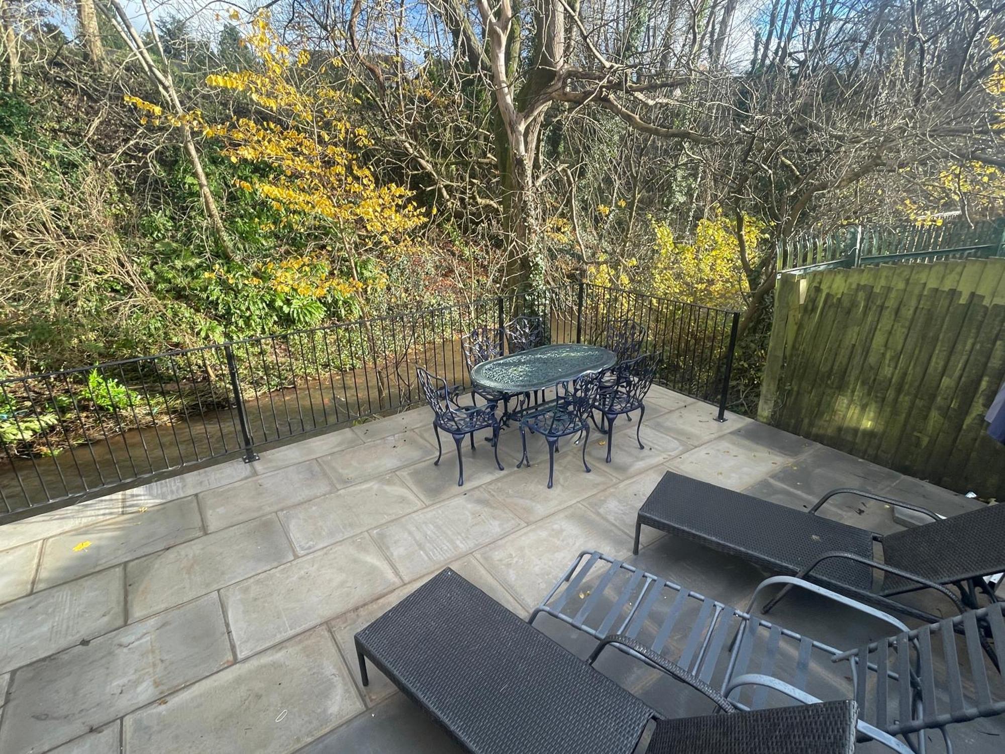Riverside 2 Bedroom Townhouse With Car Charger Abergavenny Kültér fotó